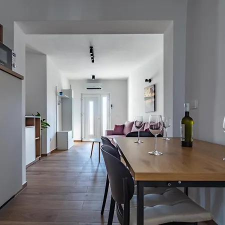Apartment Royal Place