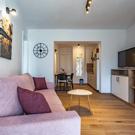 Royal Place Lejlighed *