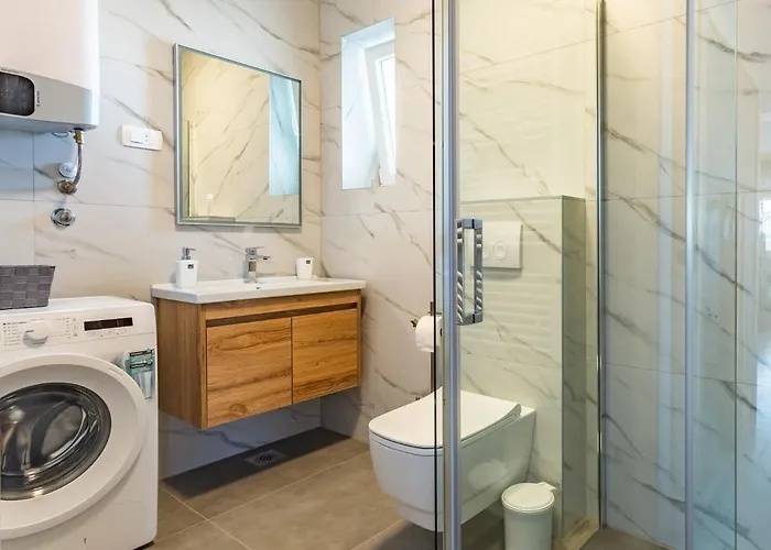 Royal Place Appartement Nin