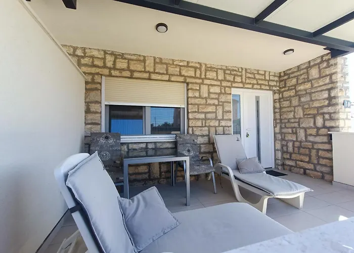 아파트 Royal Place